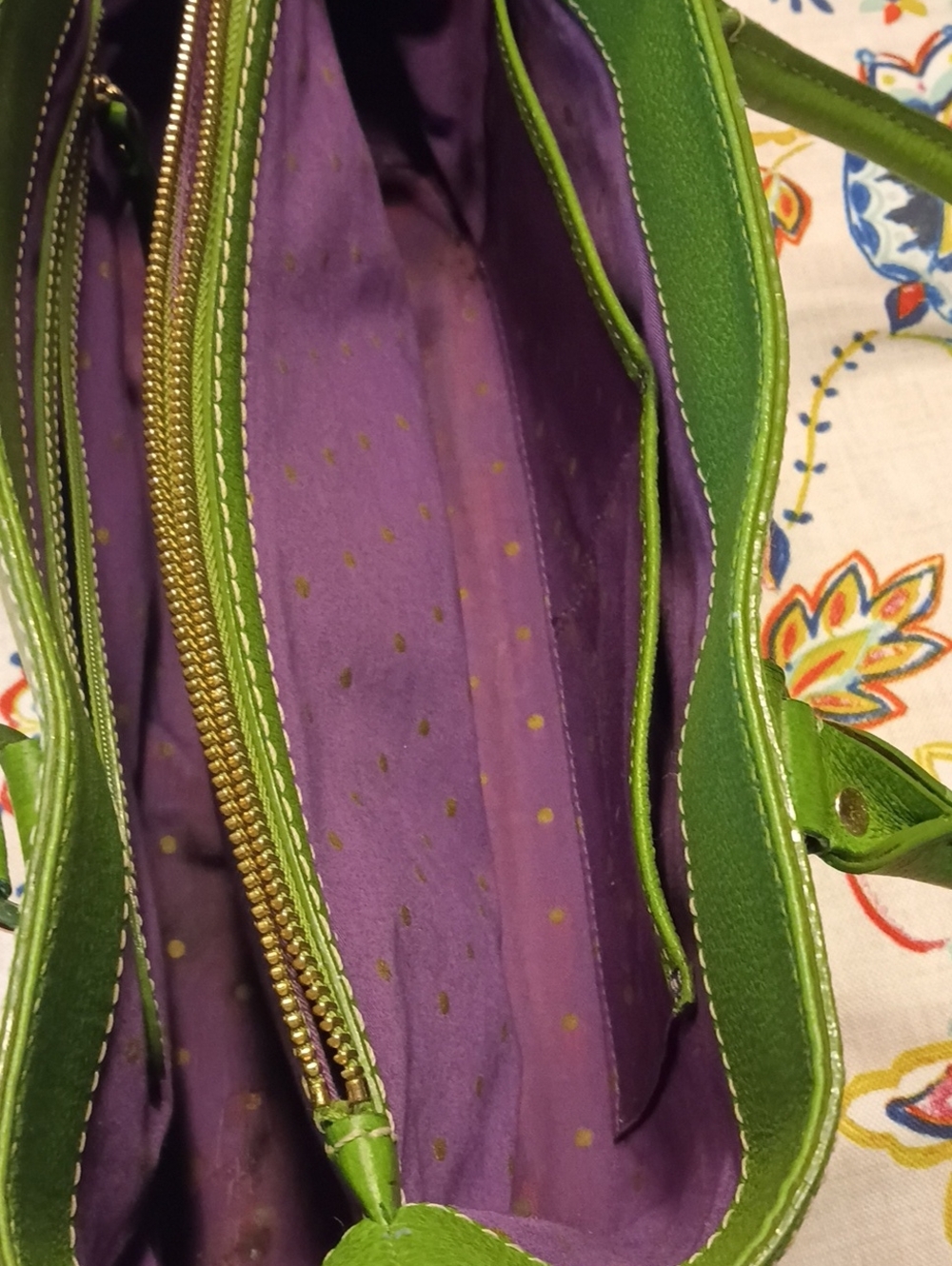 Kate Spade Purse - Picture 3 of 9